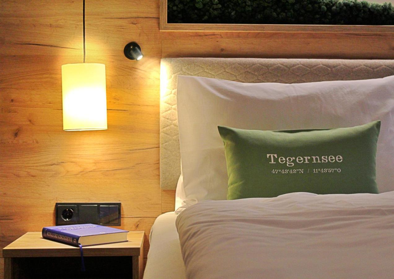 Seehotel zur Post Tegernsee Buitenkant foto