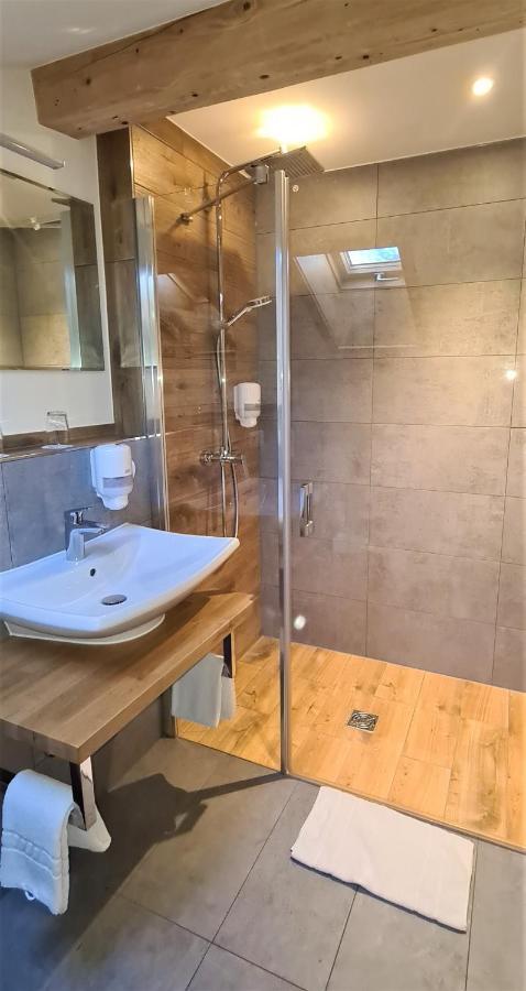 Seehotel zur Post Tegernsee Buitenkant foto