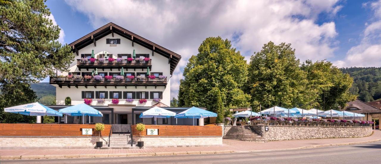 Seehotel zur Post Tegernsee Buitenkant foto